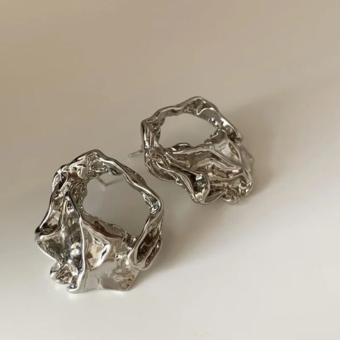 Simple Fashion Gold Color Irregular Metal Stud Earrings for Women - Statement Jewelry for Parties and Christmas Gifts