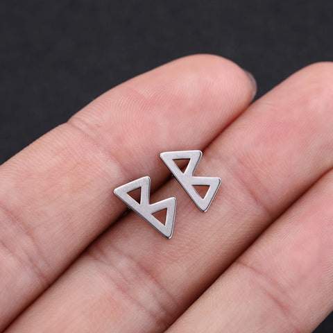Skyrim Nordic Runes Letter Earring Amulet - Stainless Steel Stud Jewelry for Women and Girls