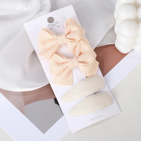 Set van 4 schattige BB-clips en strikken voor babymeisjes - handgemaakte haaraccessoires 