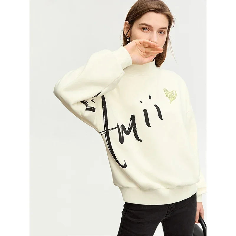 AMII Minimalist Lamb Fleece Hoodie for Women