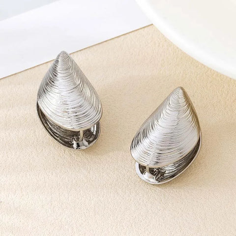 2025 New Fashion Big Starfish Shell Stud Earrings - Bohemian Gold Color Star Drop Earrings for Women