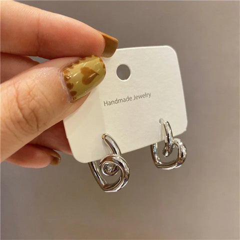 Fashion Simple Gold Color Love Heart Earrings for Women - Trendy Elegant Metal Geometric Zircons Heart-Shaped Jewelry