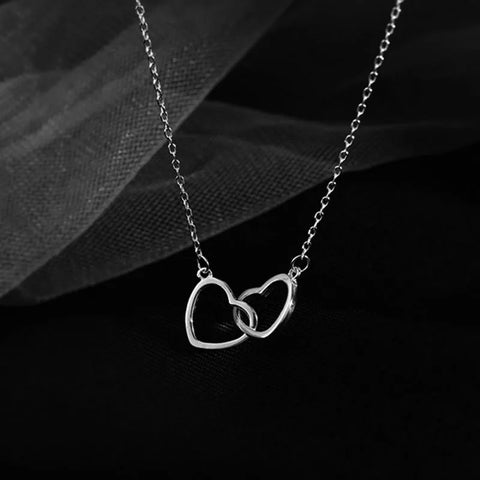 New Simple Hollow Love Heart Pendant Necklace for Women - Geometric Clavicle Chain Jewelry Gift