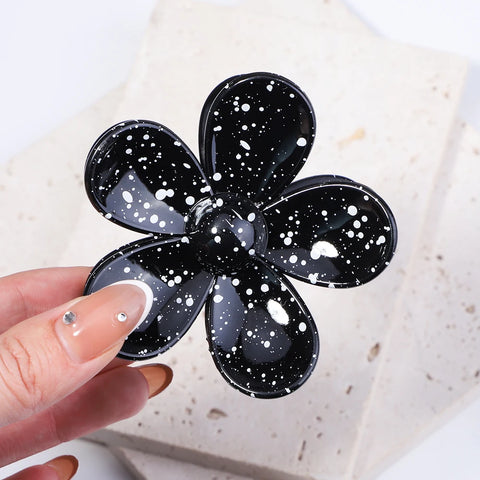 2025 Korea Flower Shape Hair Claw Clip for Women and Girls – Stylish Barrette Crab Hair Clips