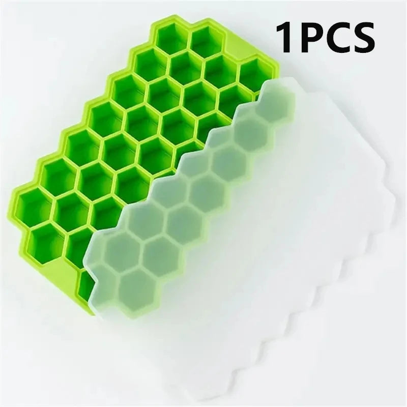 Large-Capacity Silicone Ice Trays Mold - Reusable Honeycomb Ice Cube Maker with Lids