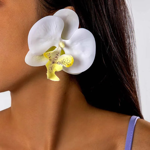 Fashion Butterfly Orchid Stud Earrings for Women - Exaggerated Large Flower Earrings for Weddings and Gifts 2024