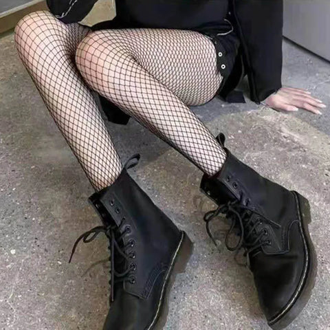 Women’s Elegant White High Waist Fishnet Stockings - Perfect for Summer Styling