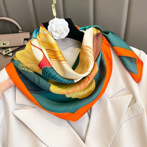 70cm Fashion Print Satin Silk Scarf for Women