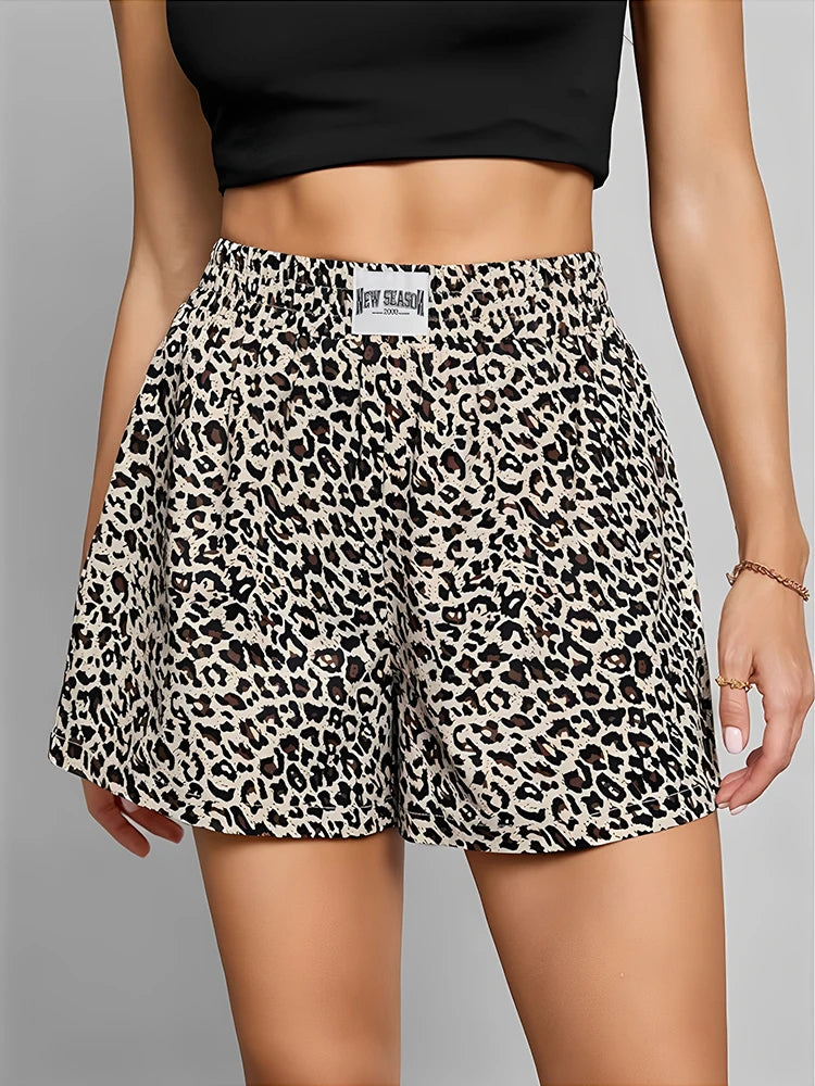 Mia Muse luipaardprint shorts met hoge taille