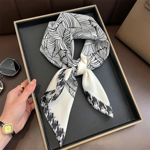 2025 Luxury Silk Skinny Scarf with Cat Print