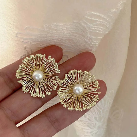 Exaggerated Metal Flowers Pearl Stud Earrings – Fashion Jewelry Gifts for Women