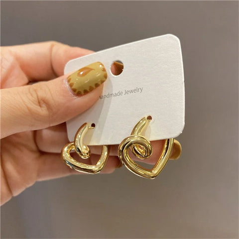 Fashion Simple Gold Color Love Heart Earrings for Women - Trendy Elegant Metal Geometric Zircons Heart-Shaped Jewelry