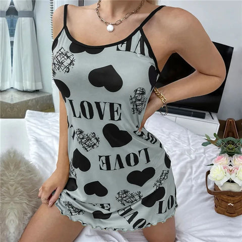 Sexy halternachthemd voor dames in de zomer met schattige print