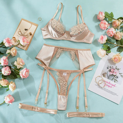 Elegant Floral Lace Brazilian Lingerie Set with Suspenders