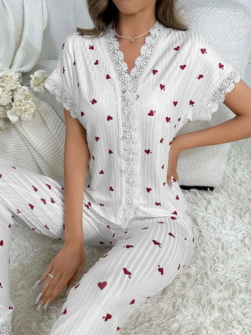 Pyjamaset met kersenprint en kant