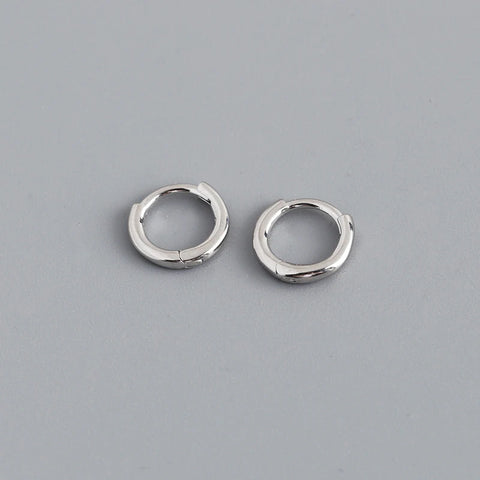 WANTME 925 Sterling Silver Simple Huggies Earrings