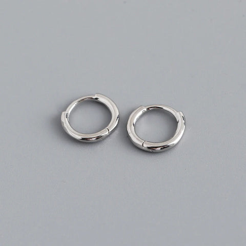 WANTME 925 Sterling Silver Simple Huggies Earrings