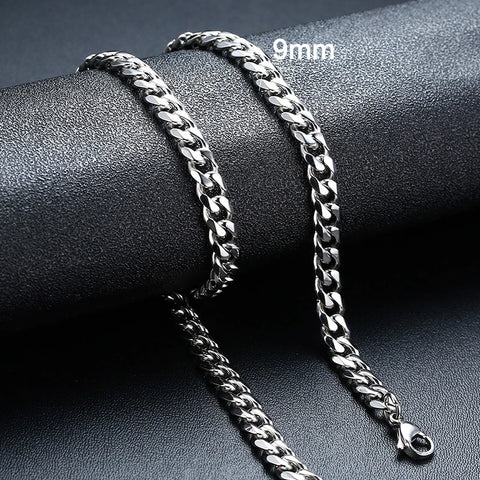 Stylish Punk Cuban Necklaces for Men and Women - Stainless Steel Miami Curb Collar in Silver, Black, and Gold