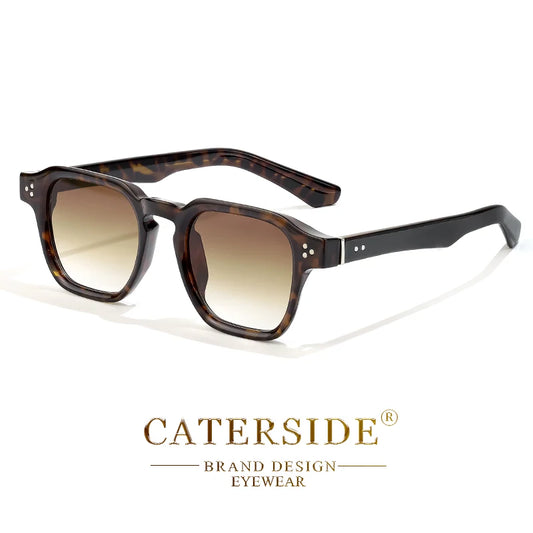 CATERSIDE Klassieke vierkante zonnebril – Core-Insert Temple Luxe UV400 Unisex zonnebril voor reizen, strand en festivals