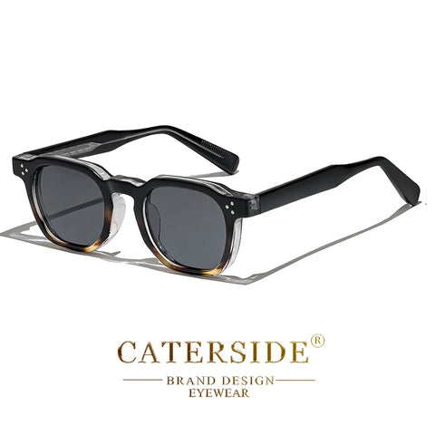 CATERSIDE Retro Punk Vierkante Zonnebril – Klein Montuur UV400 Unisex Zonnebrillen voor Reizen &amp; Festivals