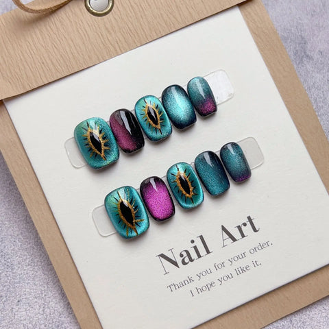Cat-eye Design Press on Nails - 10 Pcs Handmade