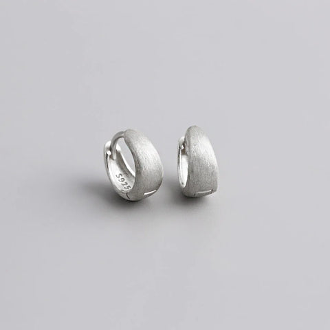WANTME 925 Sterling Silver Wide Huggies Gothic Hoop Earrings