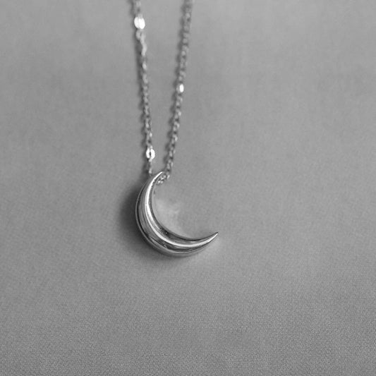 INZATT 925 Sterling Silver Moon Choker Necklace