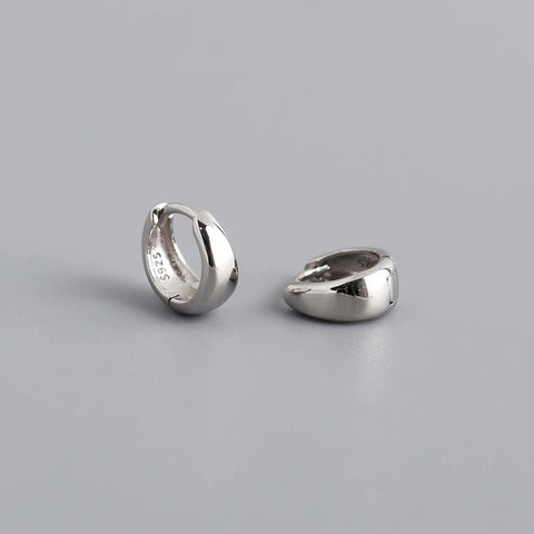WANTME 925 Sterling Silver Wide Huggies Gothic Hoop Earrings